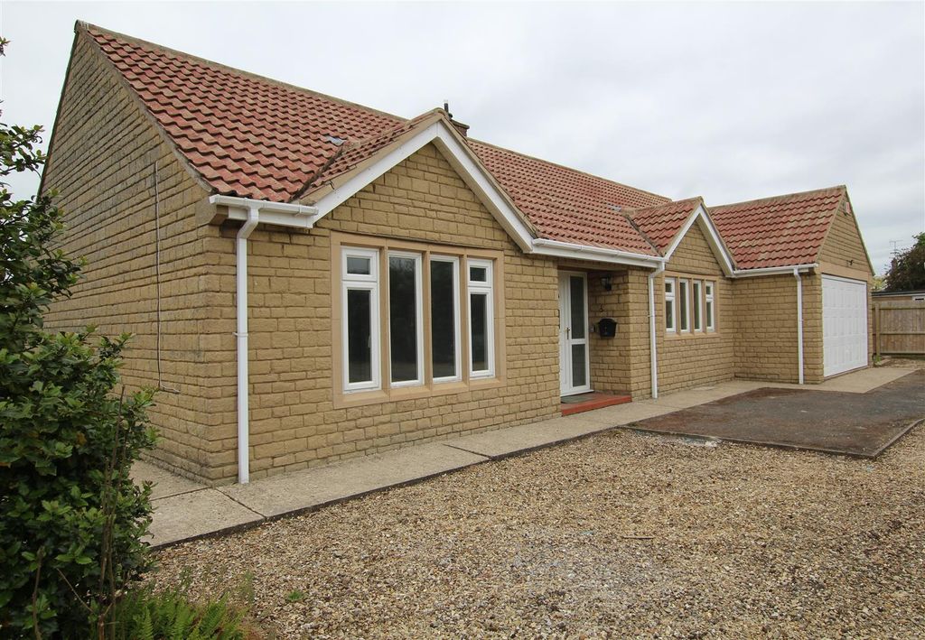 Property photo 1 of 13 Front Aspect