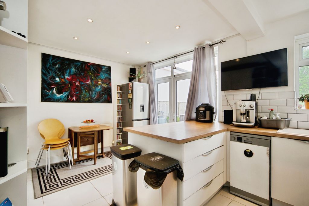 Property photo 3 of 20 Dsc_4519