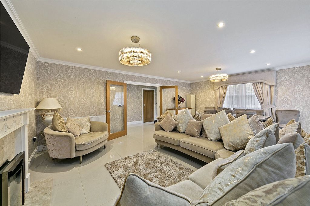 Property photo 2 of 20 Picture No. 04