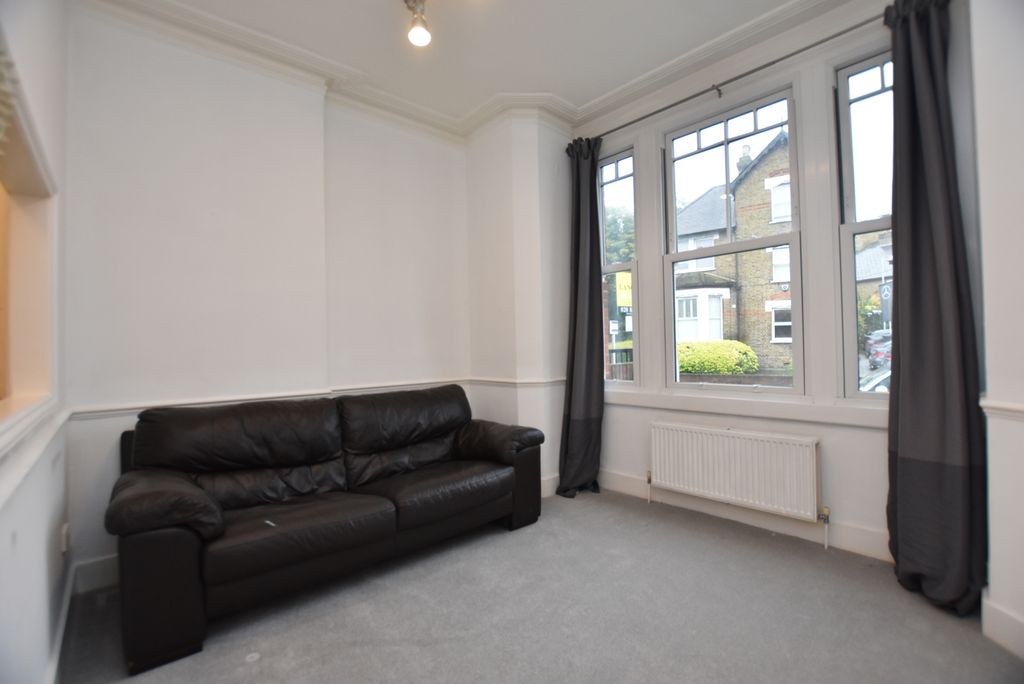 Property photo 1 of 5 Living Room