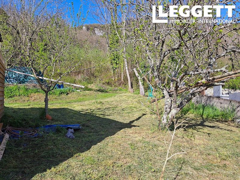 Property photo 3 of 10