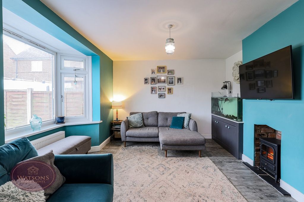 Property photo 2 of 29