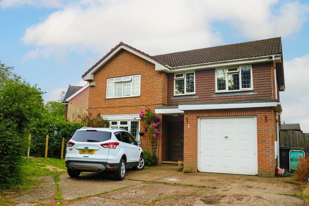 Property photo 1 of 25