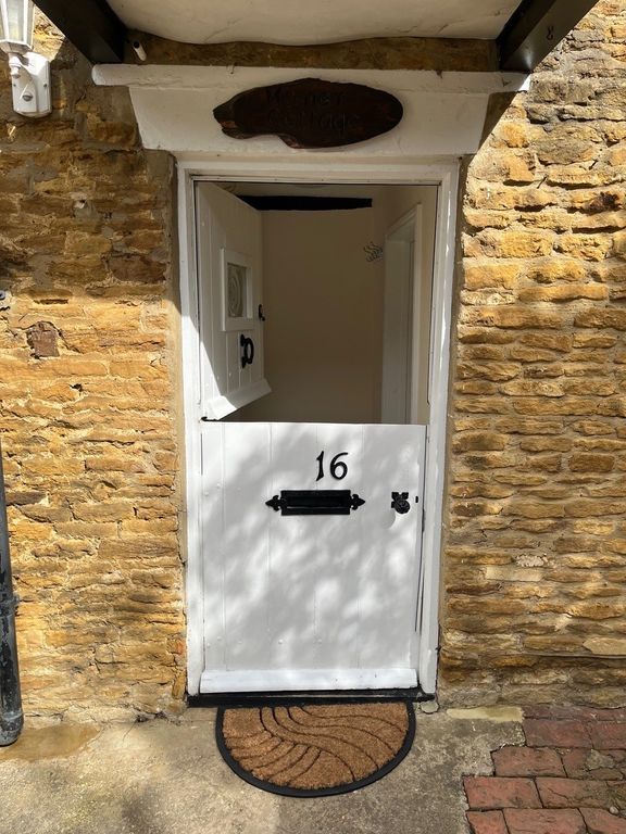 Property photo 2 of 10 Front