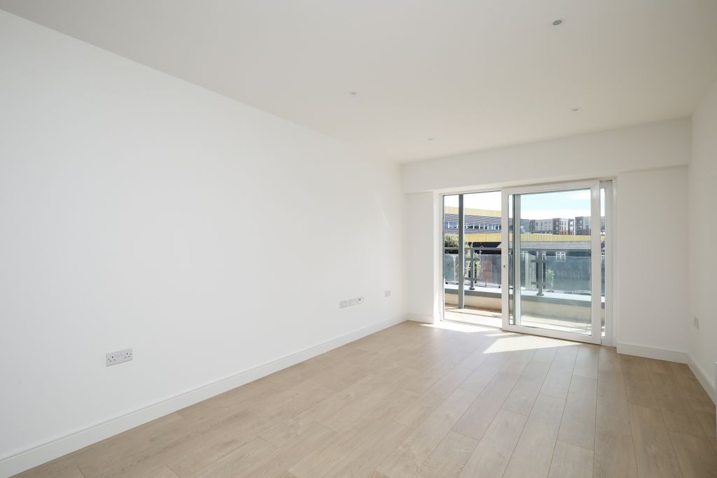 Property photo 3 of 18 5A1A1690.Jpg