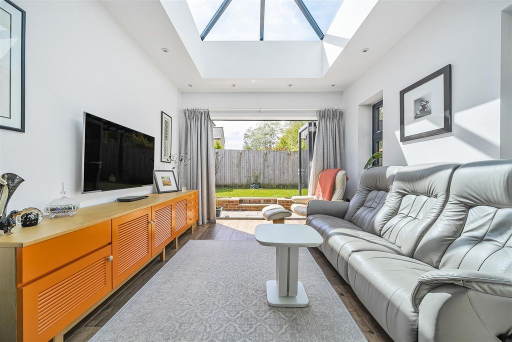 Property photo 3 of 23 1121394 (3).Jpg