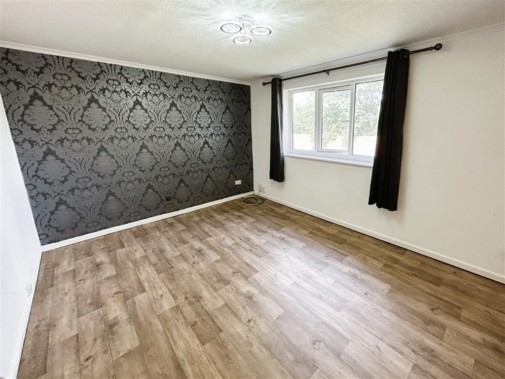 Property photo 2 of 10 Image