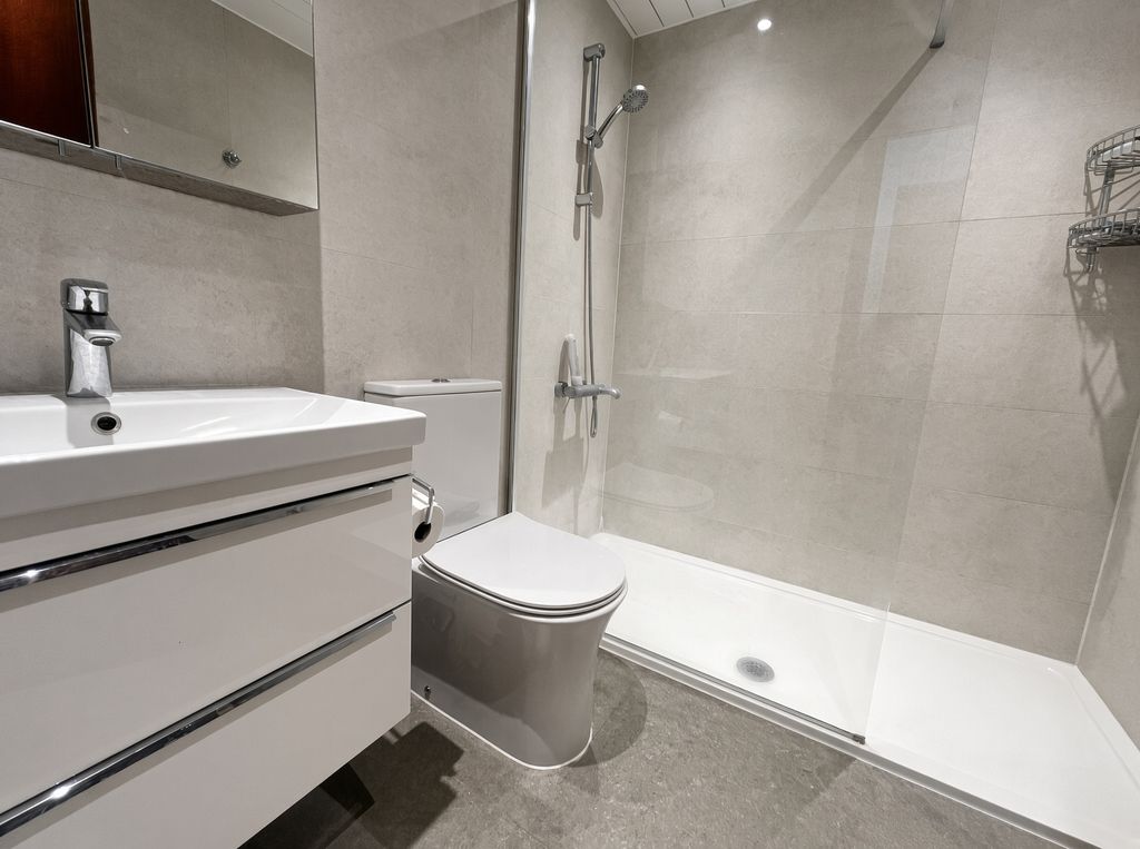 Property photo 2 of 5 Bh4Bp