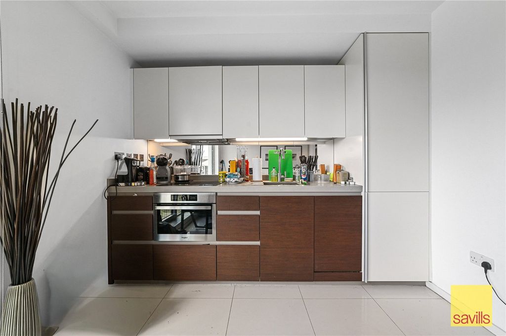 Property photo 2 of 9 Kitchen Area