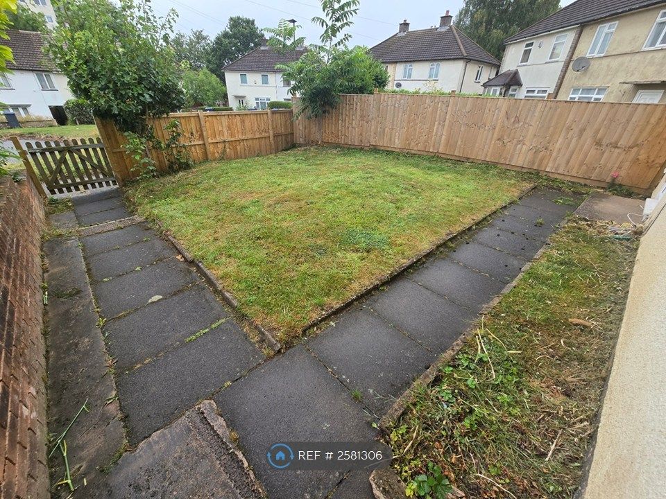 Property photo 2 of 9 Front Garden