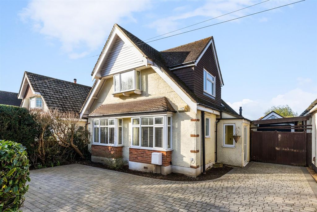 Property photo 1 of 12 Nutbourne Road-18.Jpg