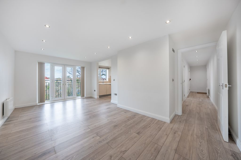 Property photo 1 of 13 Picture No. 22