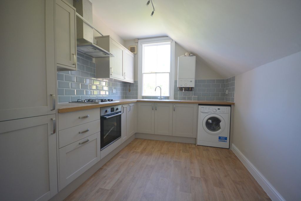 Property photo 2 of 6 Gallery