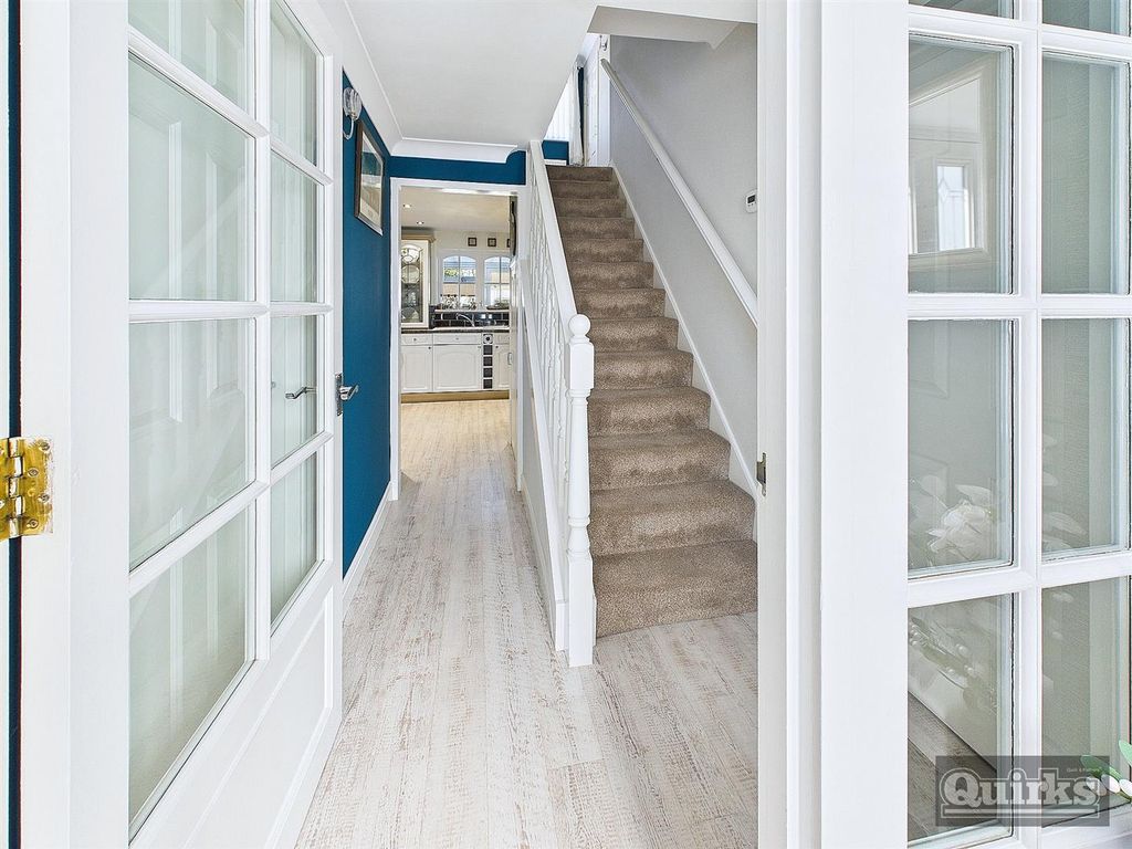 Property photo 2 of 15 Cam02342G0-Pr0086-Still001.Jpg