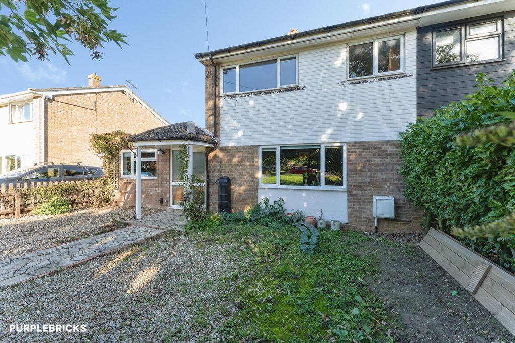 Property photo 3 of 33