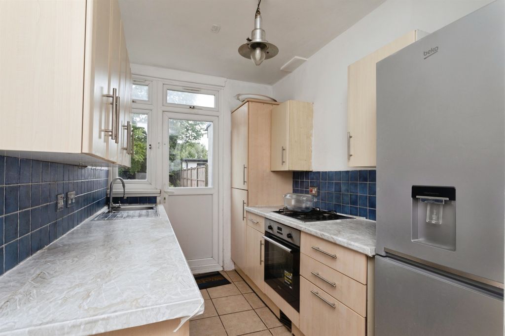 Property photo 3 of 16