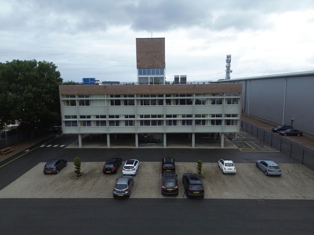 Property photo 2 of 11 Dji_0171.Jpg