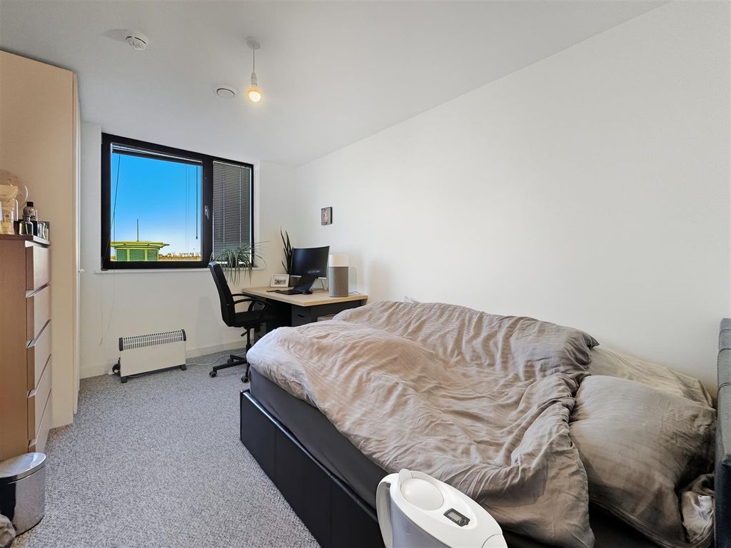 Property photo 2 of 7 Img_5912.Jpg