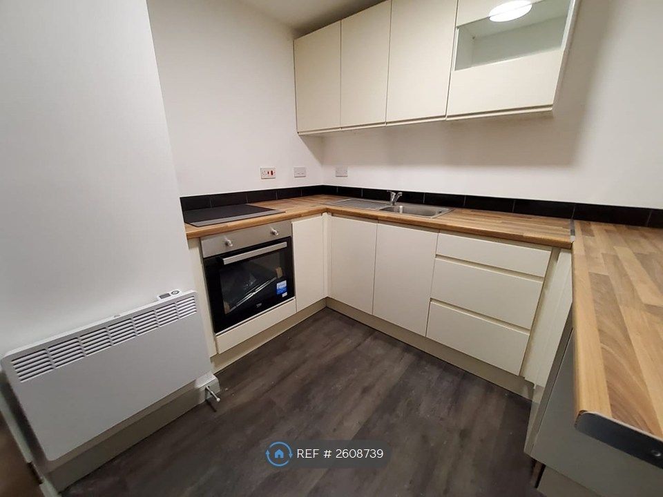 Property photo 1 of 5