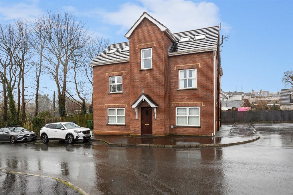 Property photo 1 of 19 2 The Cornmill 21.Jpg