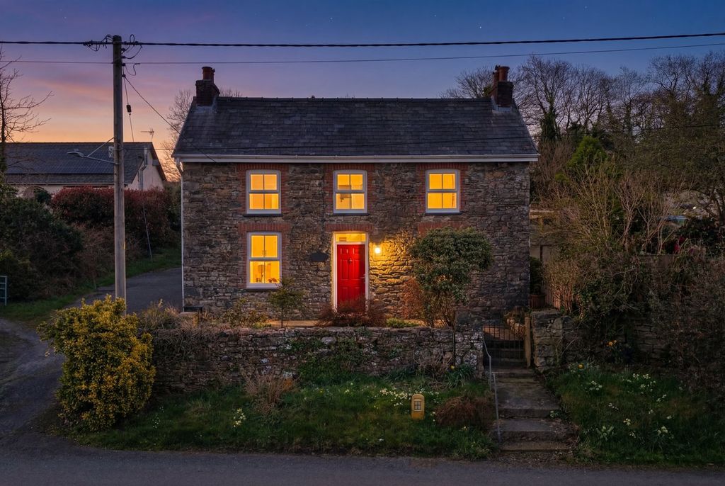 Property photo 2 of 30