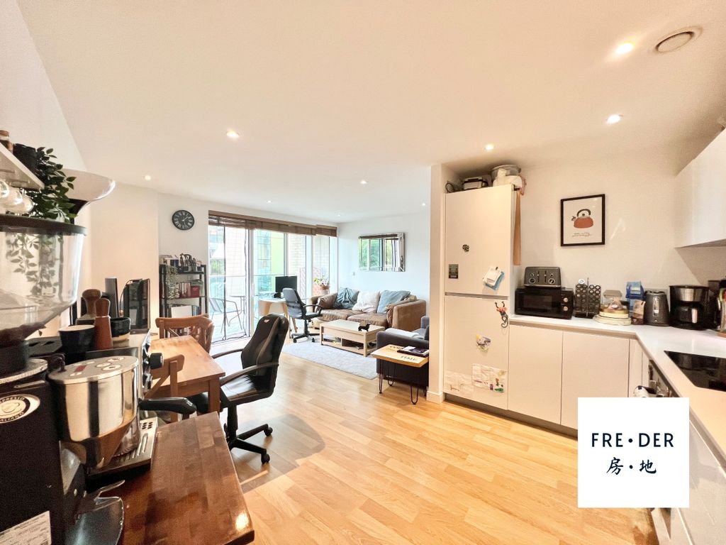Property photo 2 of 18