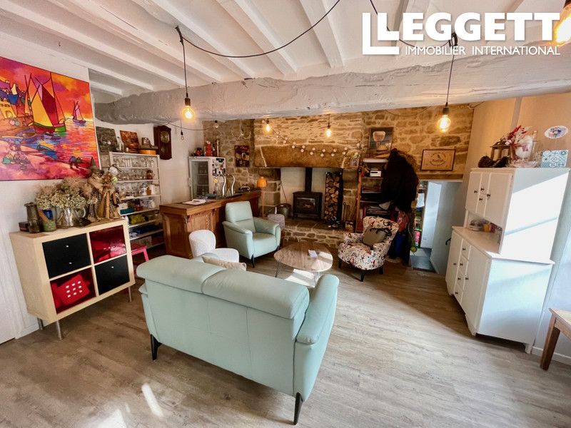 Property photo 3 of 10