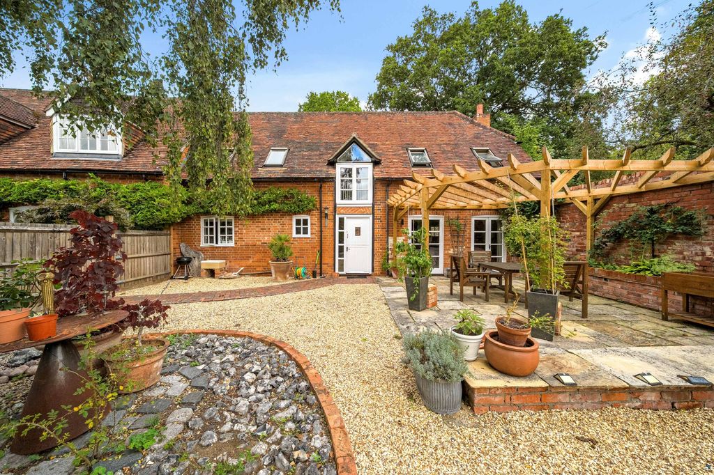Property photo 1 of 23