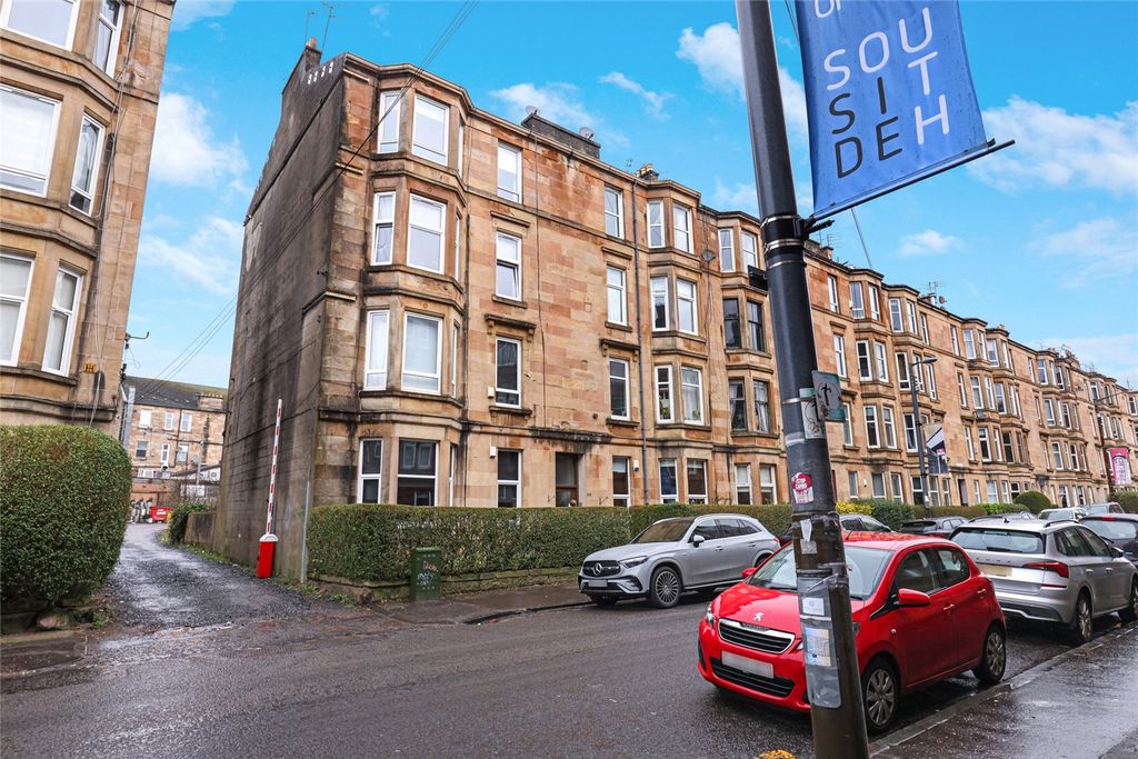 Property photo 1 of 21 Picture No. 04