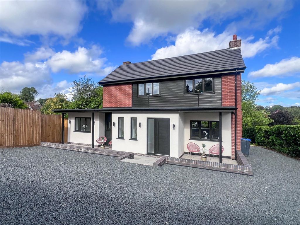 Property photo 1 of 41 Frontage
