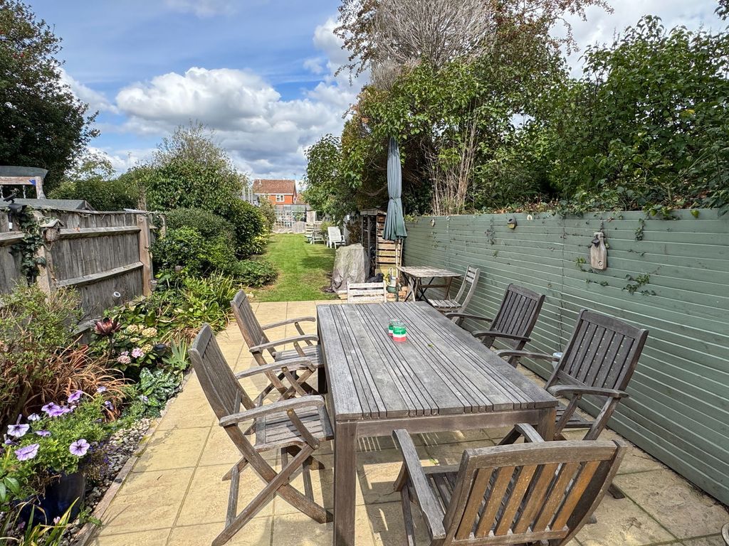 Property photo 3 of 12