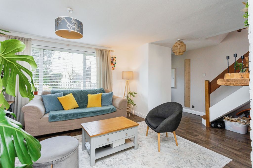 Property photo 3 of 17