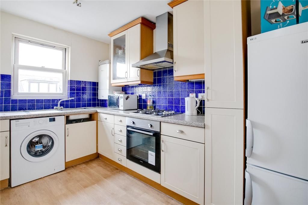 Property photo 2 of 8