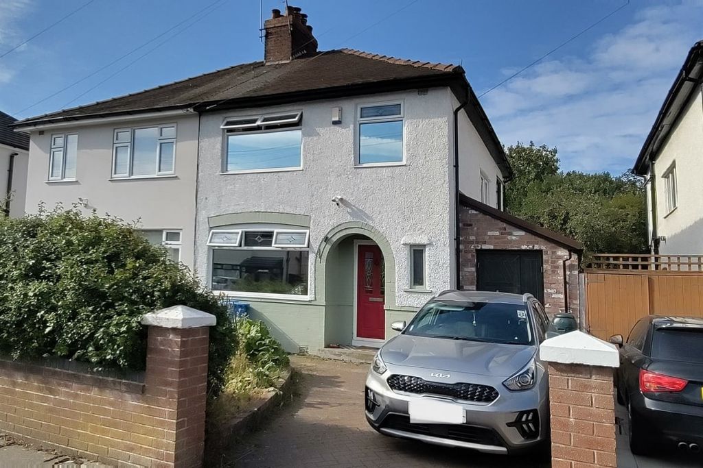 Property photo 1 of 27