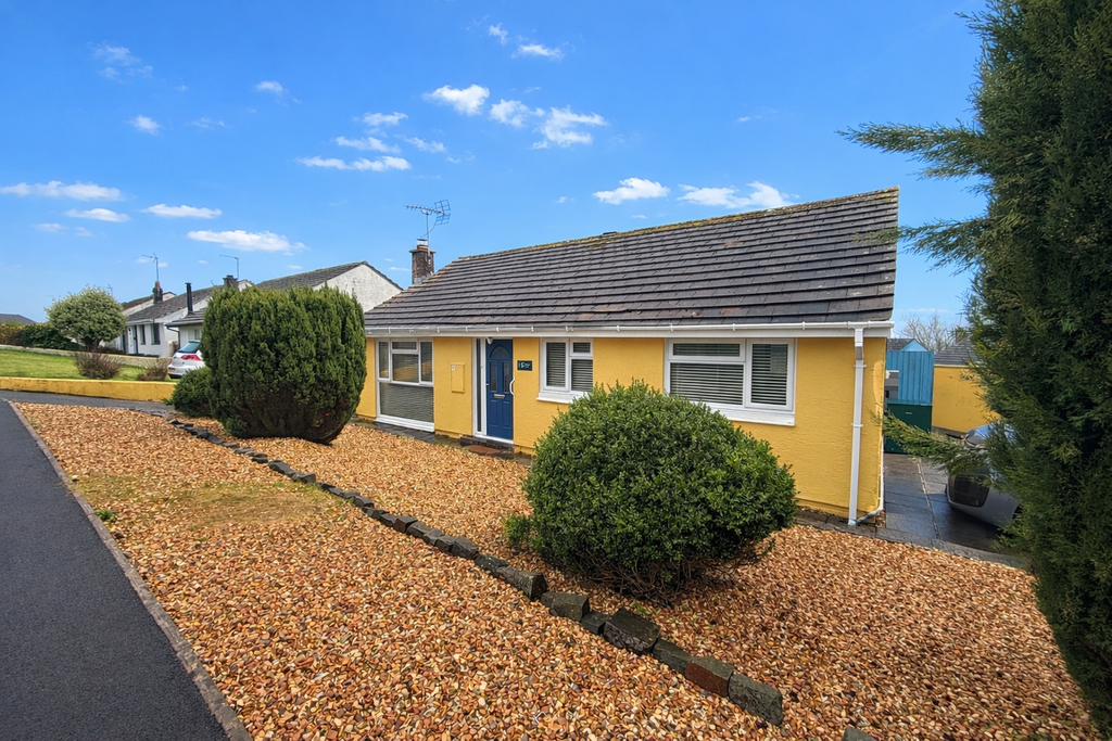 Property photo 1 of 18 Photograph