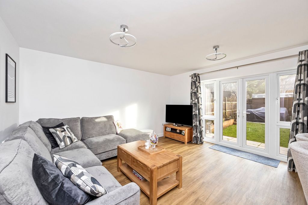 Property photo 2 of 17 Reception Room