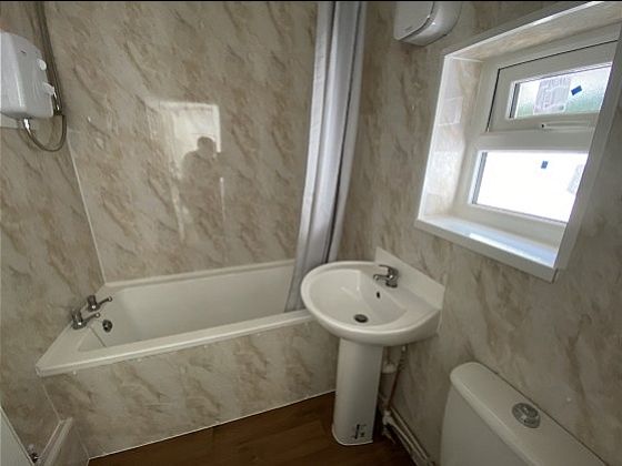 Property photo 2 of 8 Img_2735