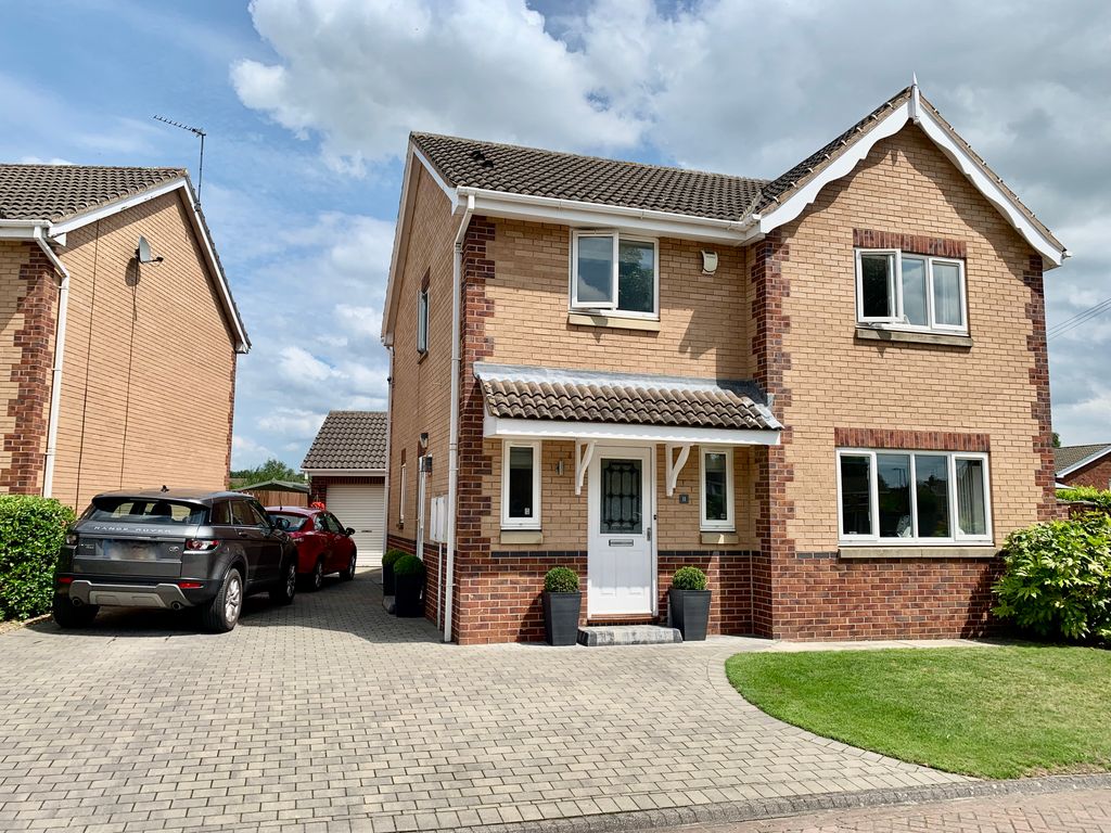 Property photo 1 of 50