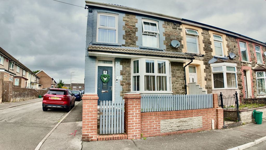 Property photo 1 of 22