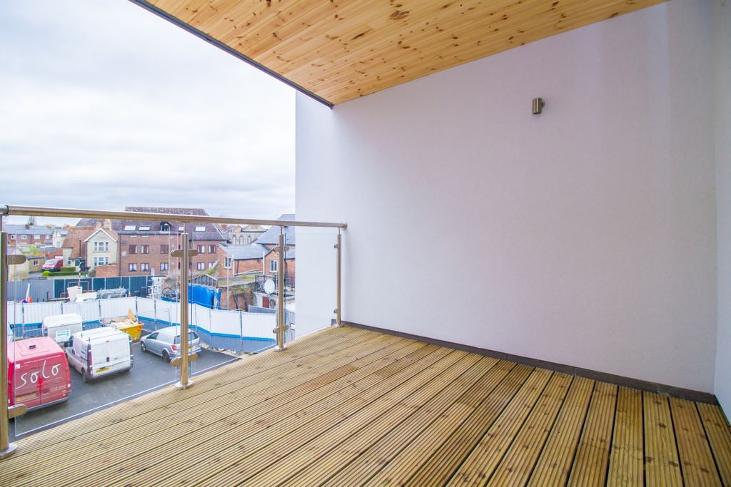 Property photo 2 of 6 31559
