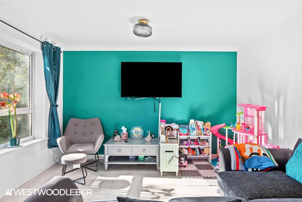 Property photo 3 of 17 Lampits_8.Jpg