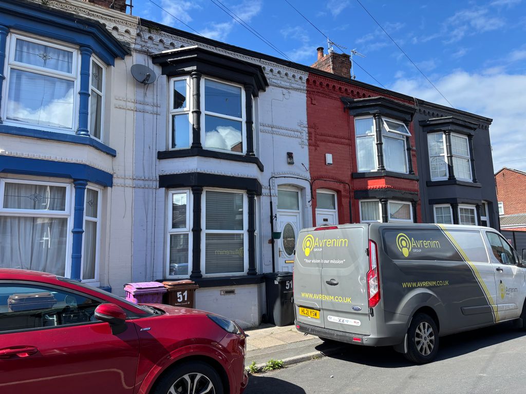Property photo 1 of 12