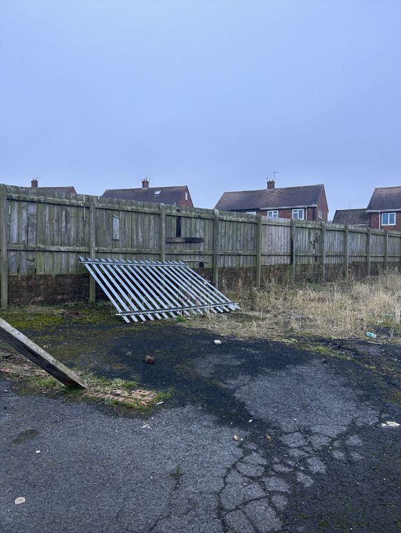 Property photo 3 of 4