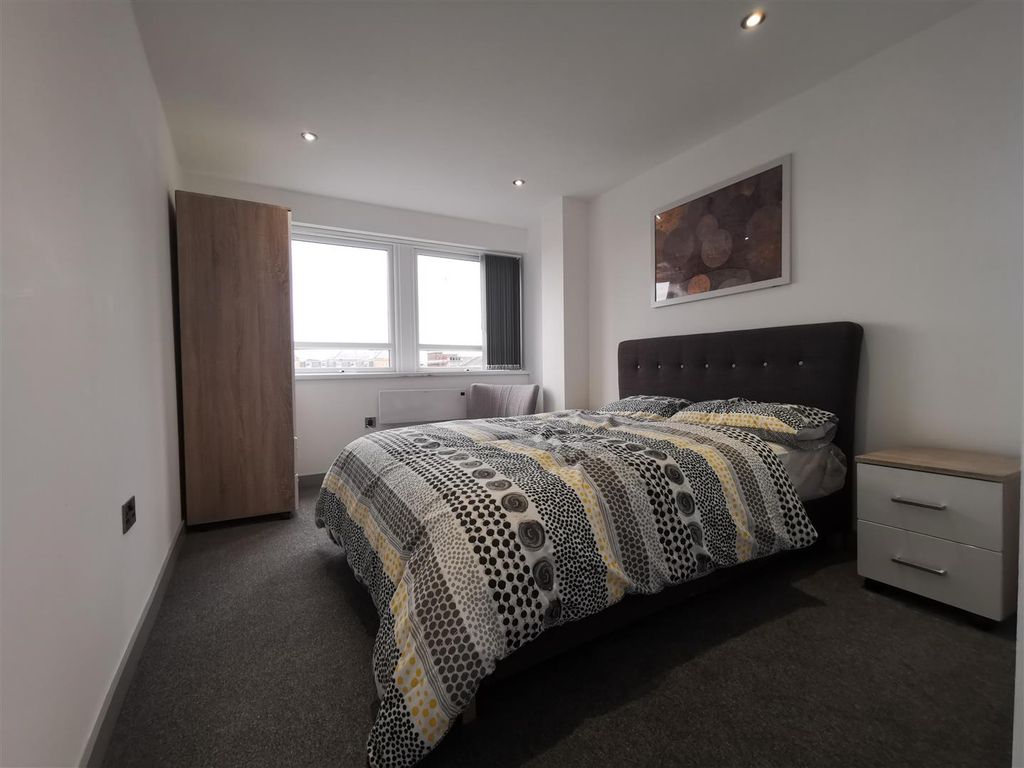 Property photo 3 of 4 27.Jpg