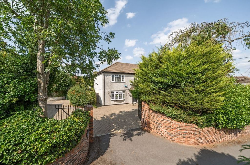 Property photo 2 of 27 1334287468A06c15E335B
