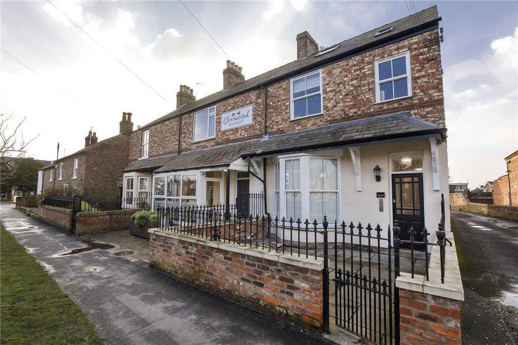 Property photo 1 of 2 Picture No. 01