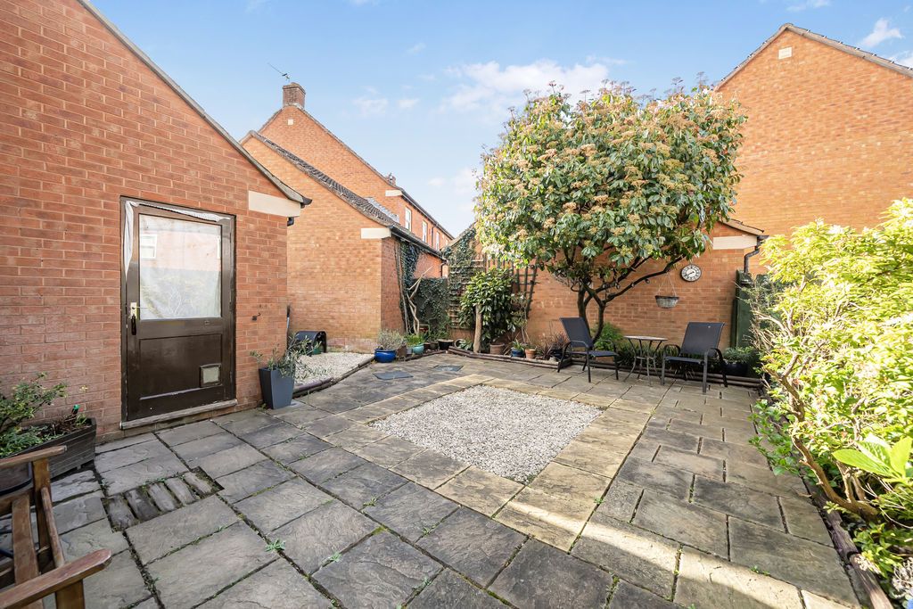 Property photo 3 of 18 Photo 3