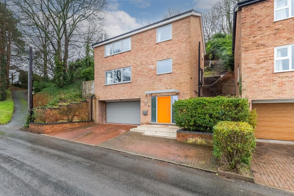 Property photo 1 of 23 (Main)