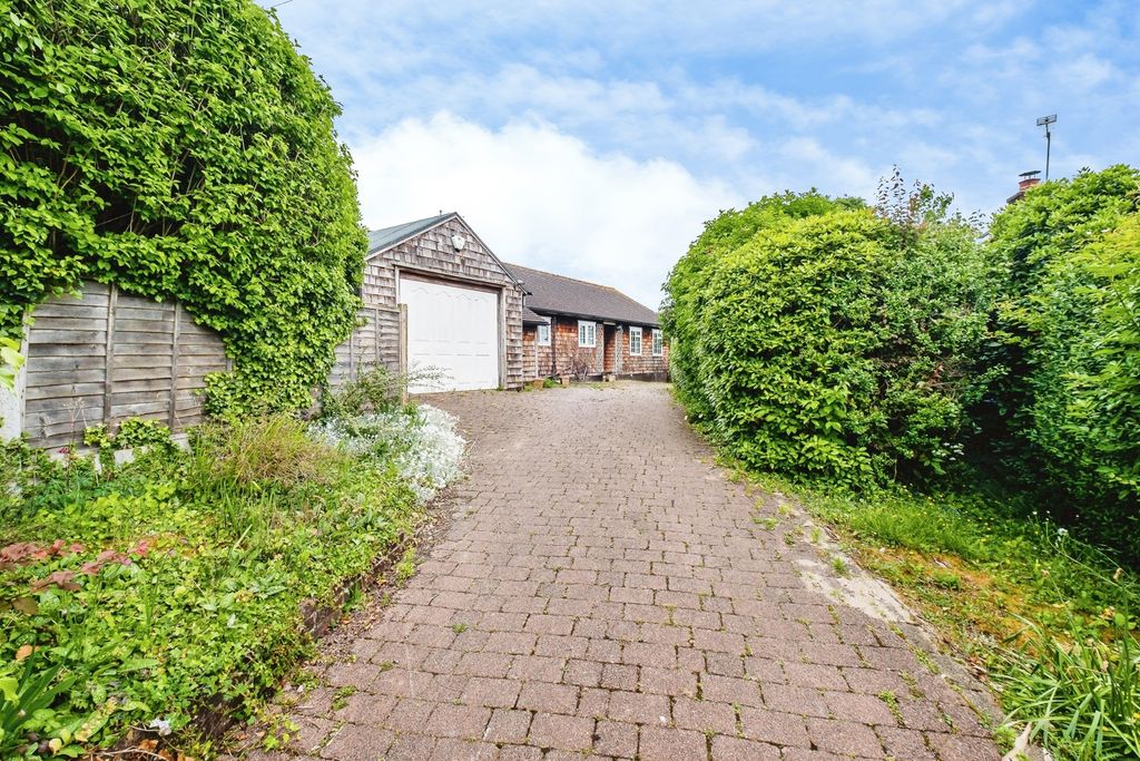 Property photo 1 of 26 Pbox-Img.Jpg