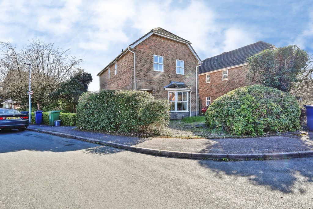 Property photo 1 of 27 c2Df3Df0-31A